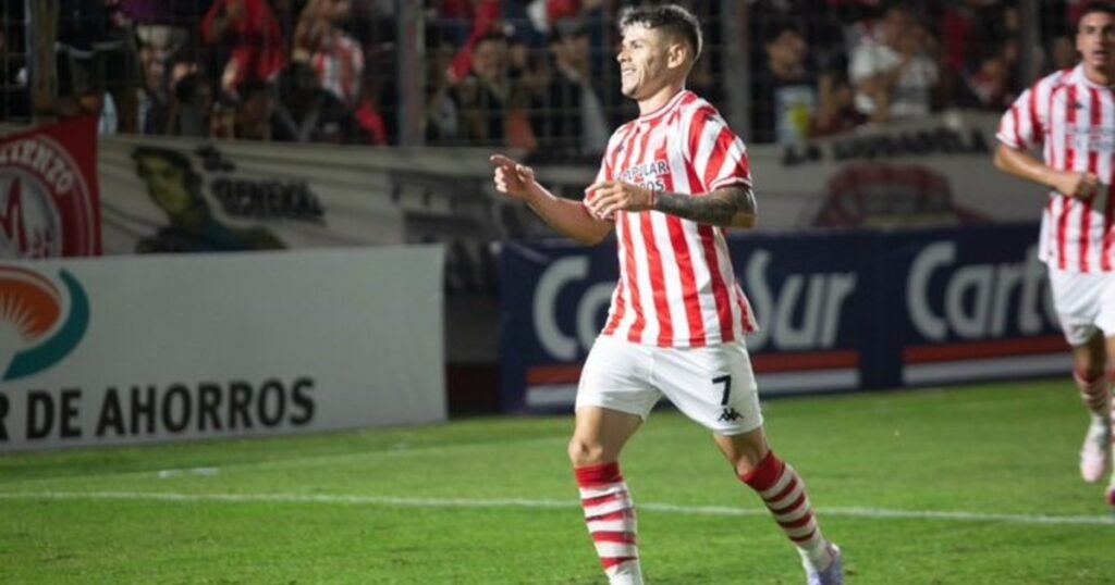 San Martín de Tucumán le ganó a Colegiales y quedó como único puntero en el Nacional imagen-42