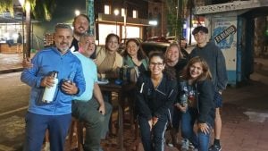 Posadas | Un grupo de amigos venderá locro el 25 de mayo para ayudar a una familia que perdió su casa en un incendio imagen-2