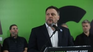 Elecciones en CABA | “Este resultado nos obliga a seguir trabajando“, afirmó Santoro tras la victoria de Adorni imagen-6