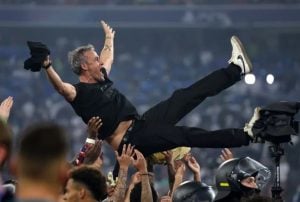Luis Enrique la gran figura de la Champions: condujo a un PSG sin estrellas que conquistó Europa imagen-10