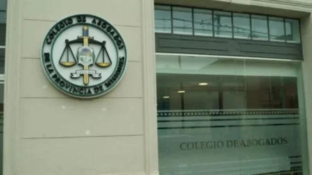 Profesionales misioneros rechazan proyecto para eliminar colegiaturas imagen-22