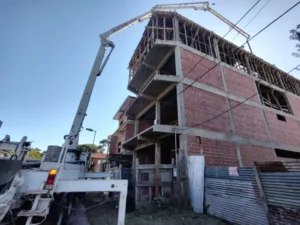 Capacitación, protección y asesoramiento: pilares para evitar accidentes en obras imagen-3