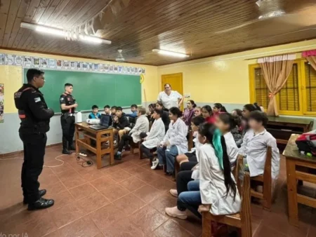 Más de 1.500 estudiantes fueron capacitados en prevención y seguridad vial imagen-20
