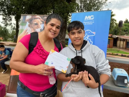 Exitosa jornada de adopción de mascotas en Montecarlo imagen-13