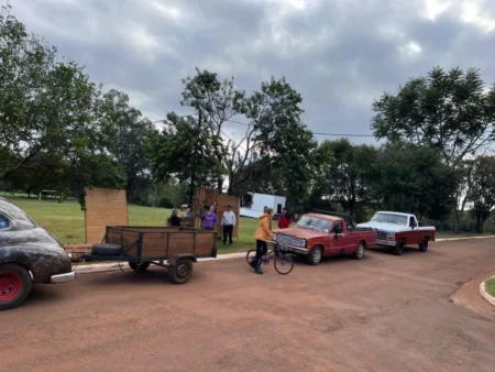 Este domingo, los autos antiguos tendrán su lugar en Jardín América imagen-14