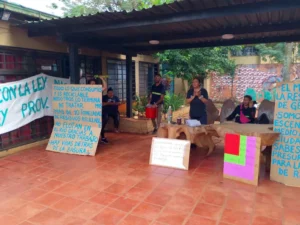 Cartoneros levantaron su acampe por el mal tiempo, pero continúan alertas imagen-2