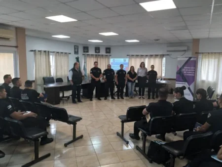 Policías de San Pedro se capacitaron en el abordaje de violencia  imagen-12