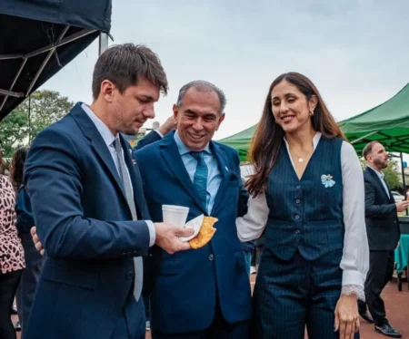 Stelatto destacó la importancia de la cercanía con los vecinos en este 25 de Mayo imagen-5