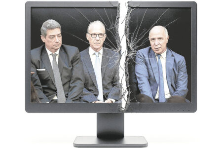 CIBERGUERRA EN LA CORTE imagen-10