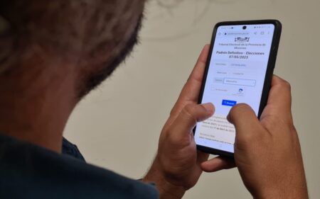 Habilitaron el padrón definitivo para las elecciones legislativas del 8 de junio imagen-6