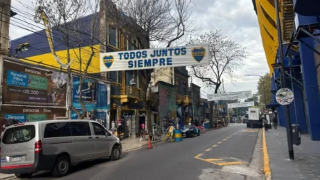 Las pasacalles que aparecieron en La Bombonera antes de Boca-Independiente - TyC Sports imagen-6