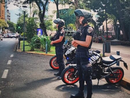 La Policía de Misiones refuerza la prevención urbana con patrullas motorizadas imagen-9