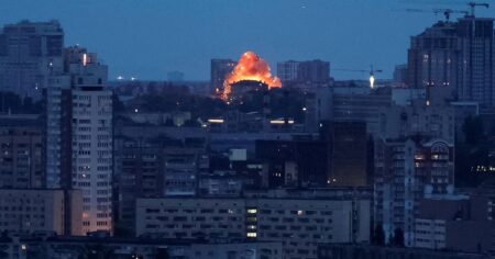 Rusia avanza en la región ucraniana de Sumi y Kiev ordena más evacuaciones ante el temor a una gran una ofensiva imagen-15