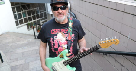 El duro posteo de Edelmiro Molinari, el legenario guitarrista de Almendra que no puede pagar el alquiler y pide ayuda imagen-5
