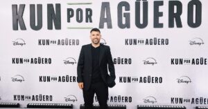 Sergio Agüero con Olé: la emoción en la presentación de su docuserie, el presente del Rojo y más imagen-2