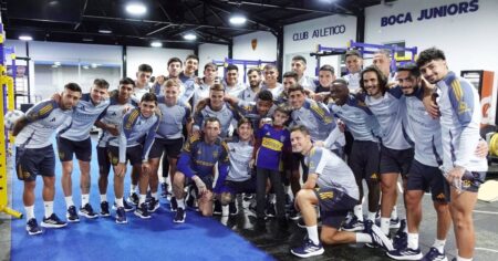 La decisión de Riquelme con los jugadores de Boca mientras se define la llegada de Russo imagen-17