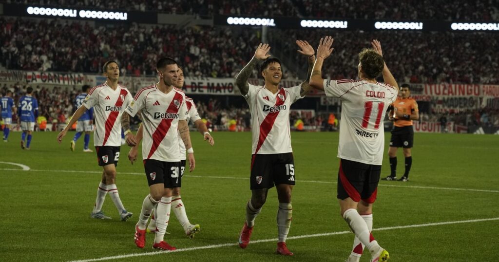 Cuándo fue la última vez que River hizo tres goles en un primer tiempo imagen-42