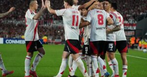 El uno por uno de River en la histórica goleada ante Barcelona y pase a octavos imagen-2