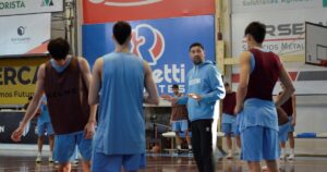 Leonardo Gutiérrez de cara a la AmeriCup U16: “Intentamos transmitirles el ADN de la Selección Argentina” imagen-1