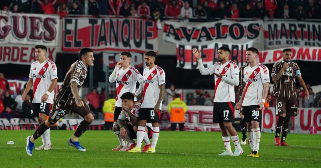 Karma letal: River revivió un complejo histórico y defraudó las expectativas imagen-5