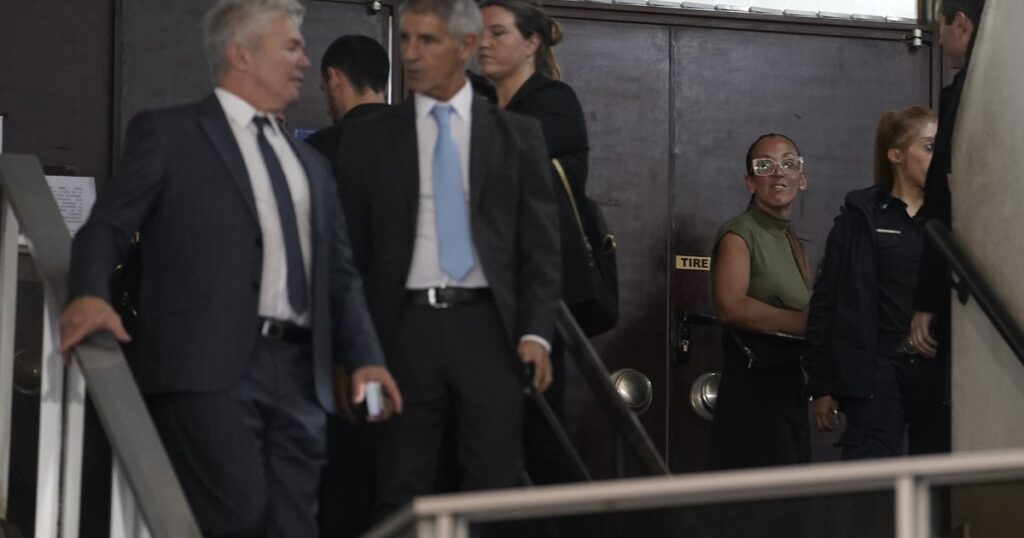 Cosachov: la primera acusada en declarar en el juicio por la muerte de Maradona imagen-43
