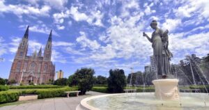La París argentina enamora a residentes y turistas con un paisaje propio de Francia: cómo recorrer esta área cargada de historia y cultura imagen-2