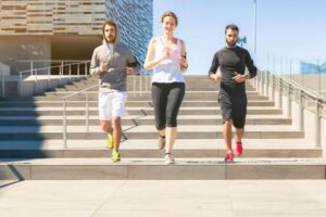 Los beneficios para el cuerpo y la mente de subir escaleras como parte de tu rutina diaria imagen-1