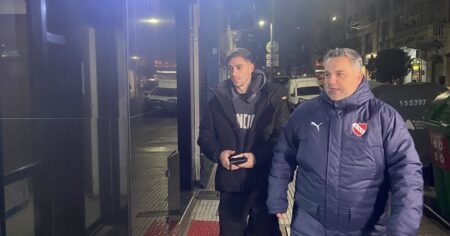 Mazzanti se hizo la revisión médica y será el primer refuerzo del Rojo imagen-19