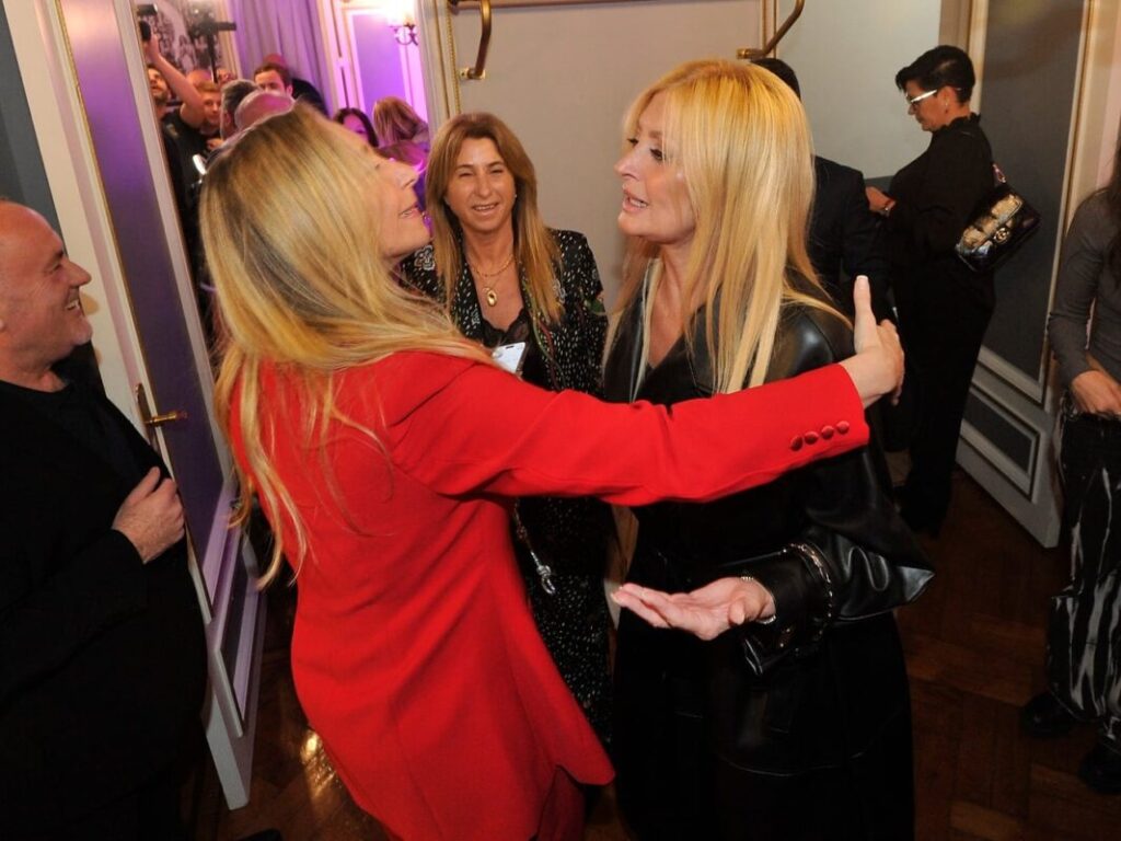 En fotos: del abrazo de Yuyito González y Karina Milei a la reaparición pública de Mirtha Legrand tras su operación imagen-5