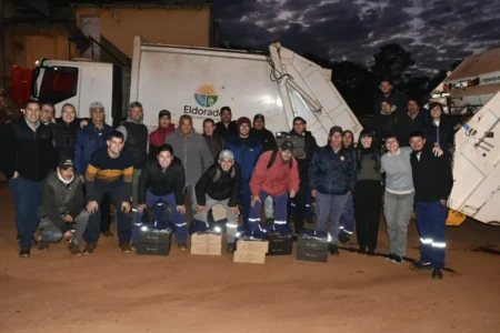 Eldorado: entregaron indumentaria y elementos de seguridad a trabajadores de Obras Públicas imagen-5