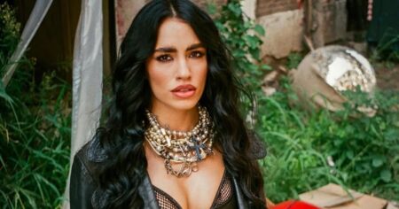 El enojo de Lali Espósito contra quienes la acusaron de haberse hecho retoques estéticos: "Cada quien es libre" imagen-18