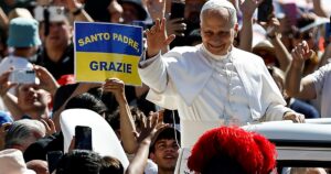 El papa León XIV defendió el matrimonio entre un hombre y una mujer y cargó contra el aborto imagen-4