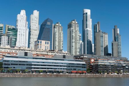 El dato que enojó a los empresarios de la construcción: “todo es para el usado” imagen-17