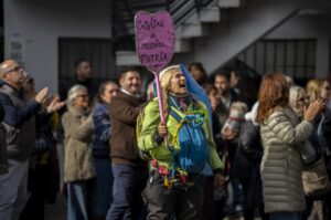 "Ella siempre estuvo con nosotros y no la vamos a dejar sola" imagen-4