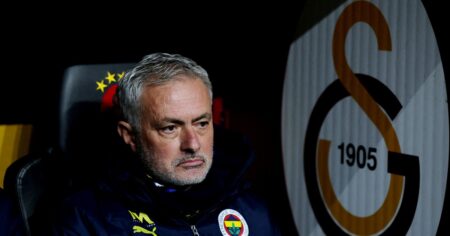 ¿Mourinho tenía razón? Estalló la polémica por el arbitraje en Turquía imagen-23