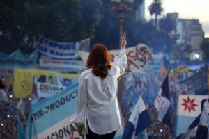 Cómo impacta la candidatura de Cristina Kirchner en un contexto de desazón y apatía imagen-4