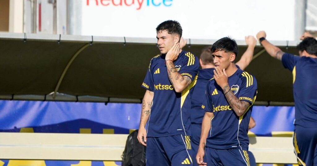 De titular a no jugar más: a qué futbolista de Boca complicaría la llegada de Paredes imagen-5