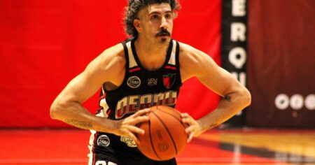 El renacer de Pablo Bruna: entre la terapia, el disfrute y el liderazgo en un Derqui que sueña en grande imagen-10