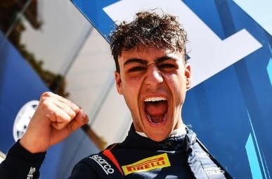 Red Bull recurre a la FIA para autorizar a Arvid Lindblad, de 17 años, en la Fórmula 1 imagen-8
