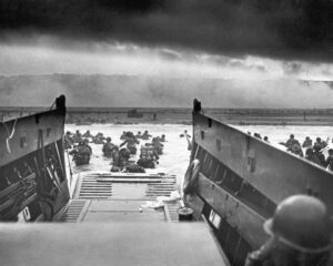El hombre cuyo pronóstico salvó al mundo en el Día D y logró la liberación de Francia de la ocupación nazi imagen-2