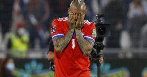 ¿Se arrepintió? Luego de siete años, Arturo Vidal eliminó de sus redes sociales su tuit del fallido Mundial 2018 para Chile imagen-4