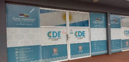 Proponen suspender por 10 años el pase a planta permanente en el Concejo Deliberante de Eldorado imagen-70
