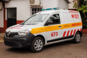 El Gobierno de Misiones hizo entrega hoy de ambulancias y equipamiento para la atención de enfermedades respiratorias imagen-82