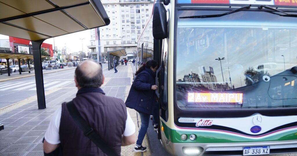 Cuánto cobran los choferes y colectiveros en junio de 2025 imagen-4