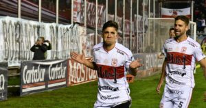 Morón se quedó con el clásico del Oeste y es escolta imagen-2
