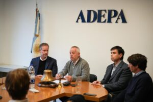 Frente a los nuevos desafíos y ataques desde el poder, lanzan una campaña para revalorizar el periodismo imagen-4