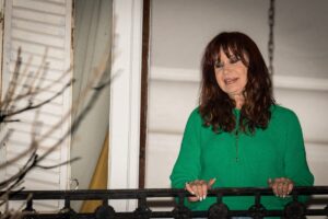 Se vence el plazo: en plena puja por mantener su margen de maniobra político, Cristina Kirchner debe presentar su lista de visitas imagen-2