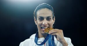 La World Boxing catalogó a Imane Khelif como "hombre biológico" tras la prueba de sexo obligatoria imagen-2