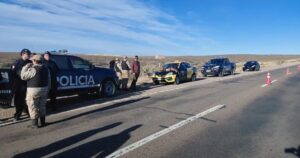 Un hombre de 71 años fue apuñalado y asaltado por una mujer que conoció en Tinder y que antes de huir le incendió la casa imagen-2