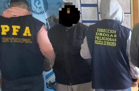 Capturan a un narcocriminal prófugo del Brasil con pedido de captura de interpol imagen-10